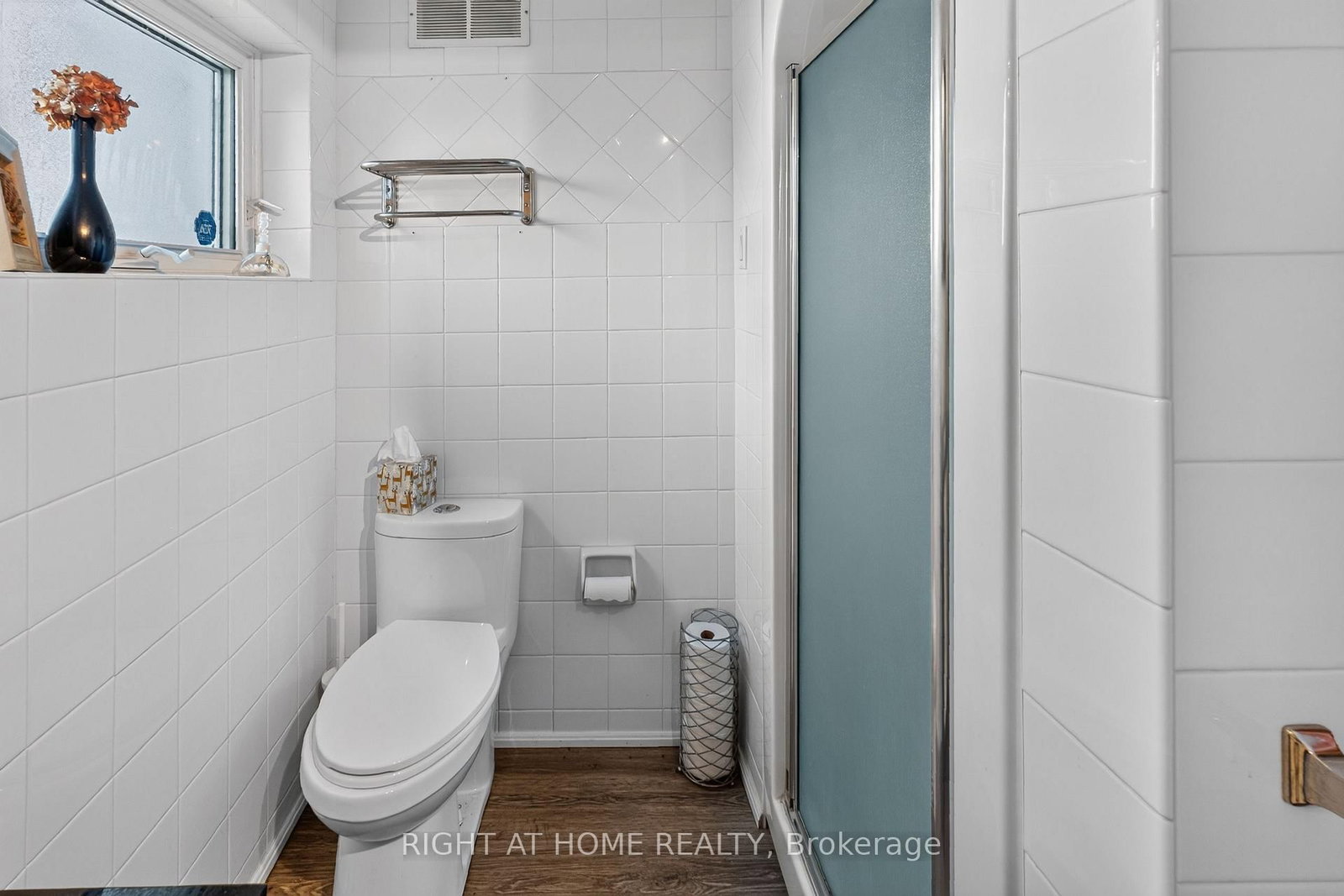 366 Burlington Crescent • London South, ON photo 10