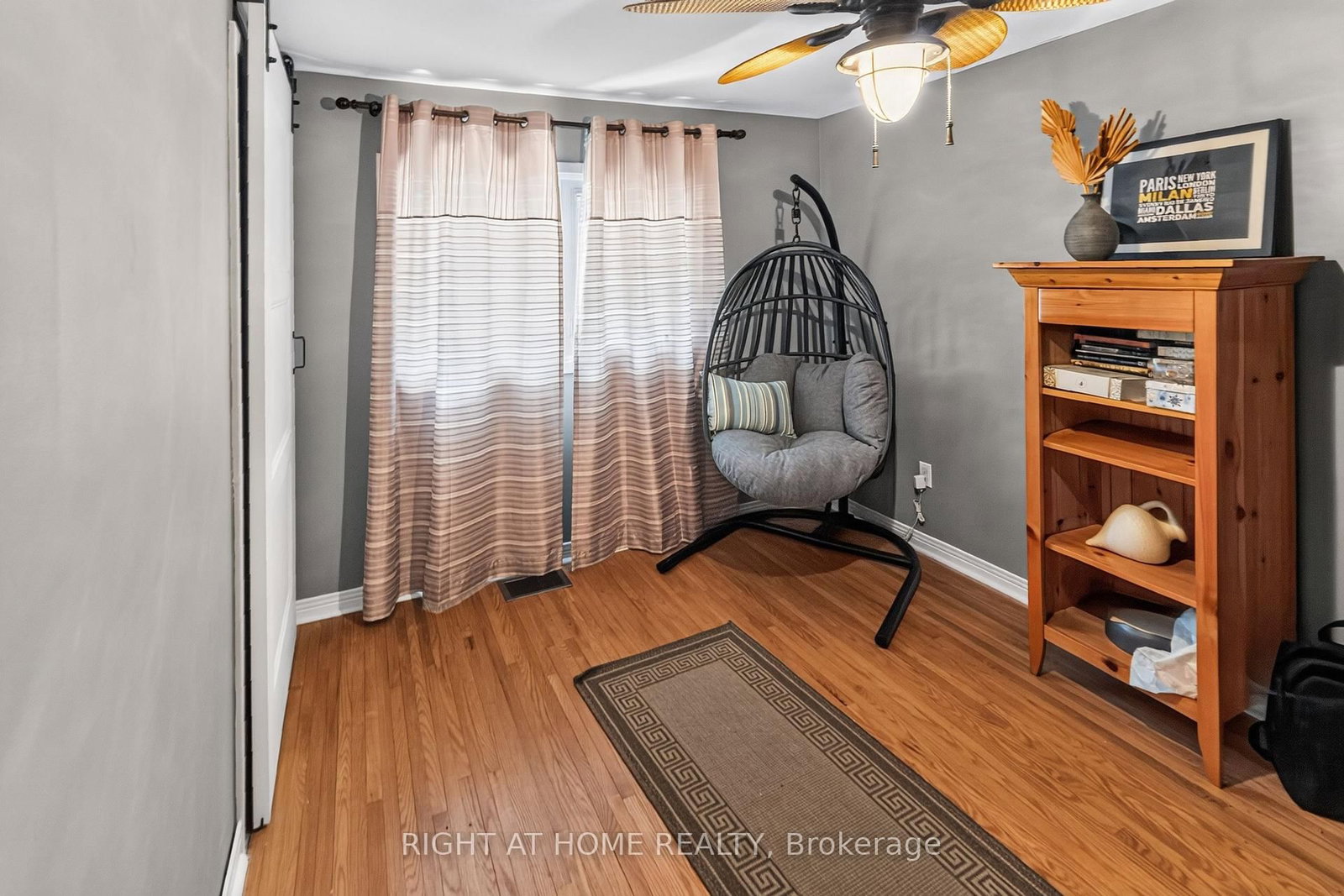 366 Burlington Crescent • London South, ON photo 17