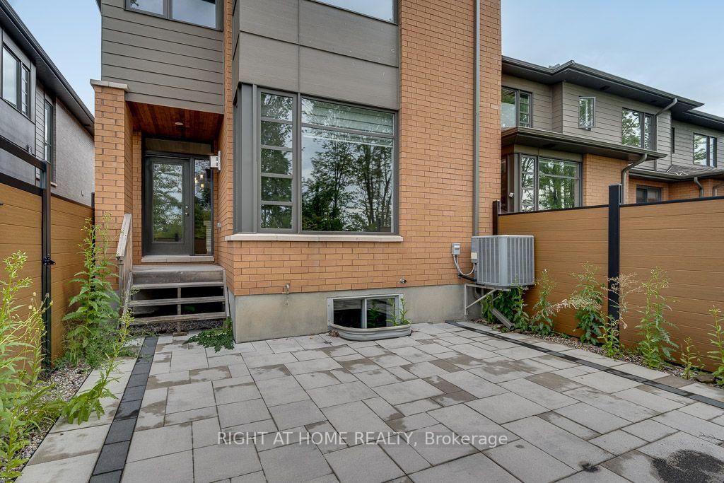1030 EIDER Street • Ottawa, ON photo 29