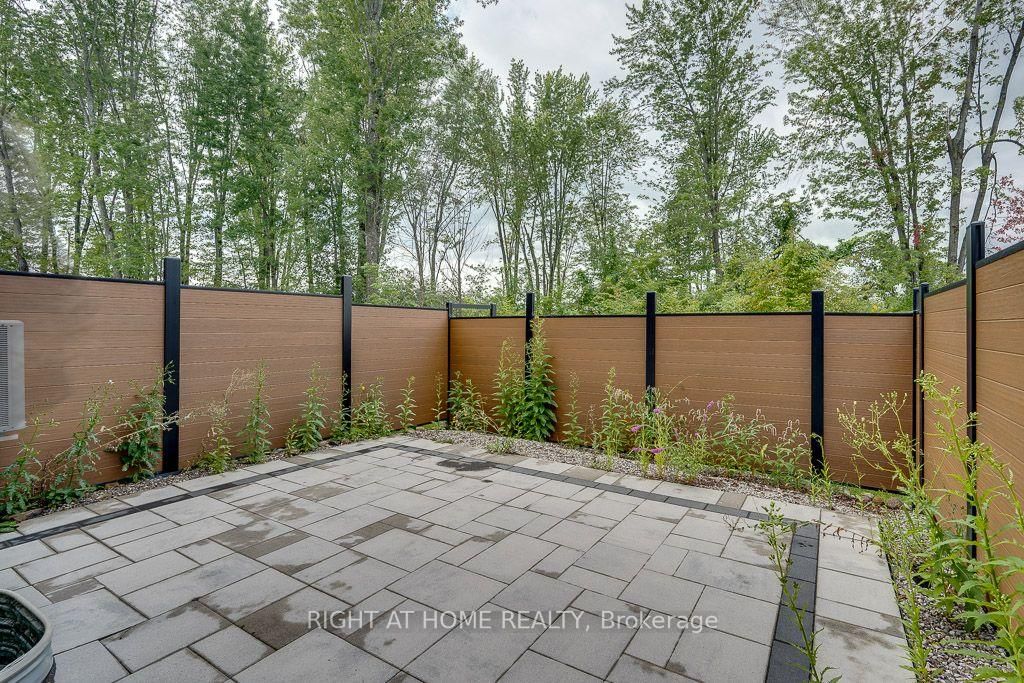 1030 EIDER Street • Ottawa, ON photo 30