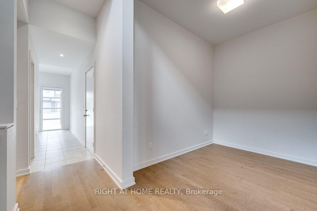 1030 EIDER Street • Ottawa, ON photo 6
