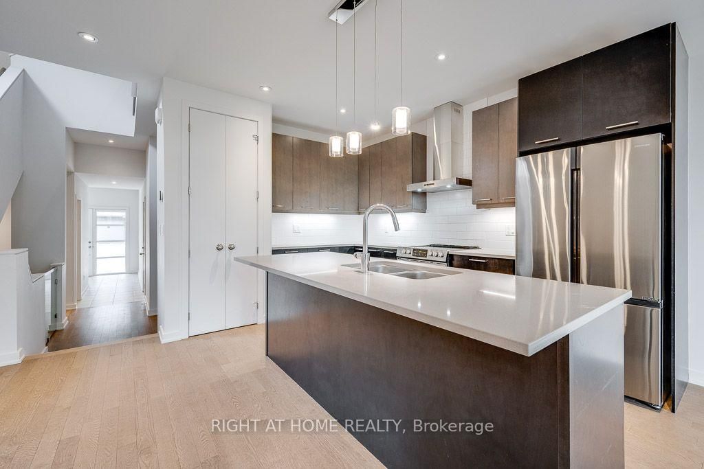 1030 EIDER Street • Ottawa, ON photo 8