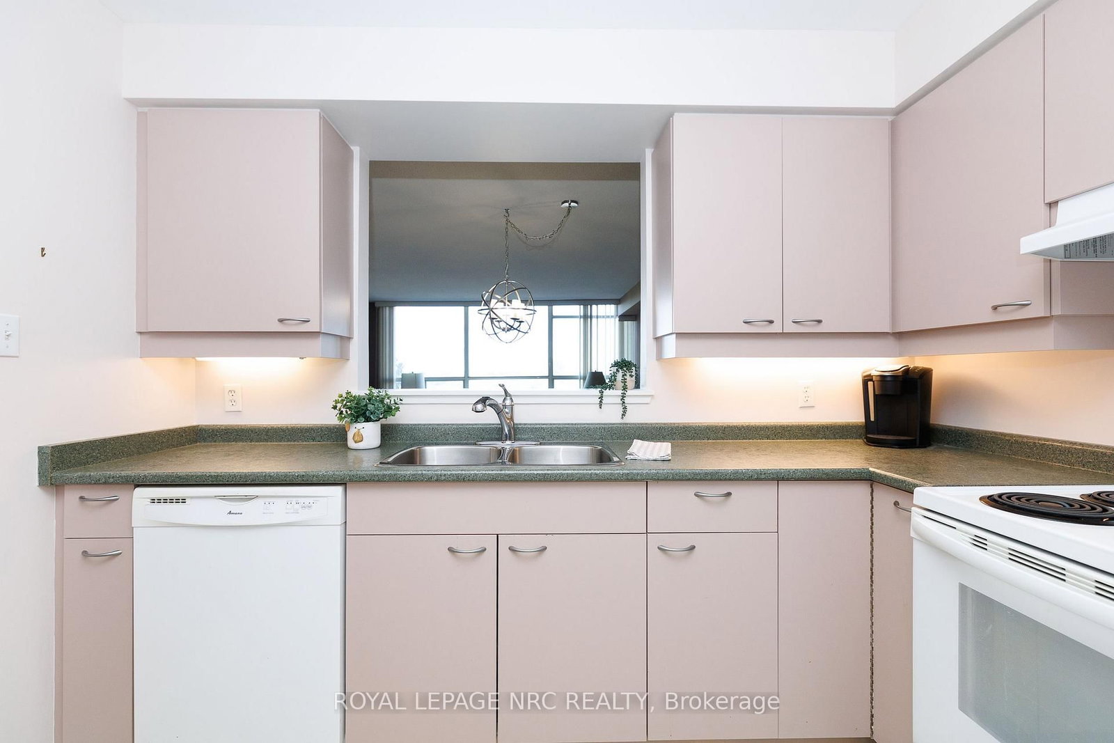 5100 DORCHESTER Road • ##606 • Niagara Falls, ON photo 11