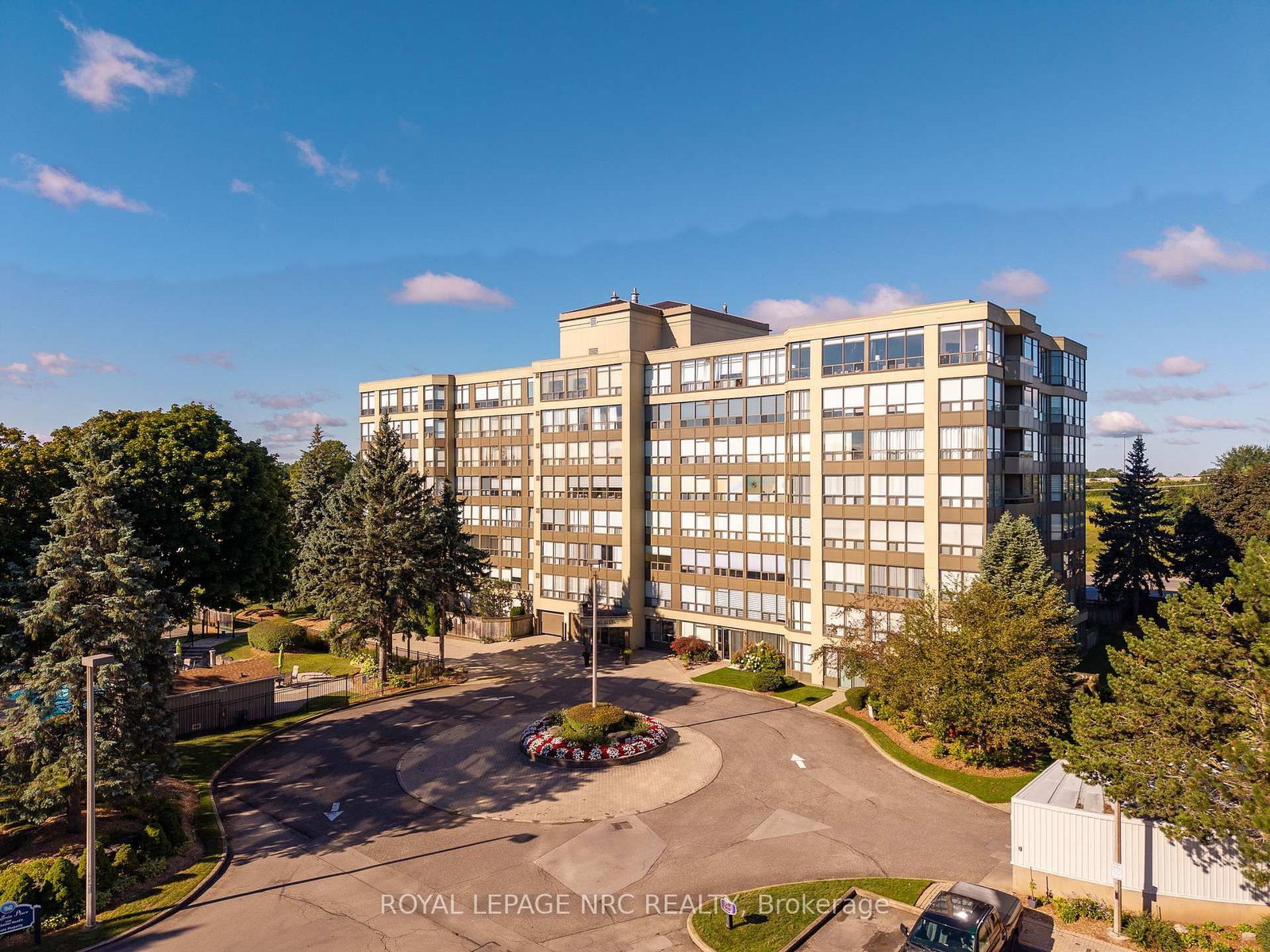 5100 DORCHESTER Road • ##606 • Niagara Falls, ON photo 27