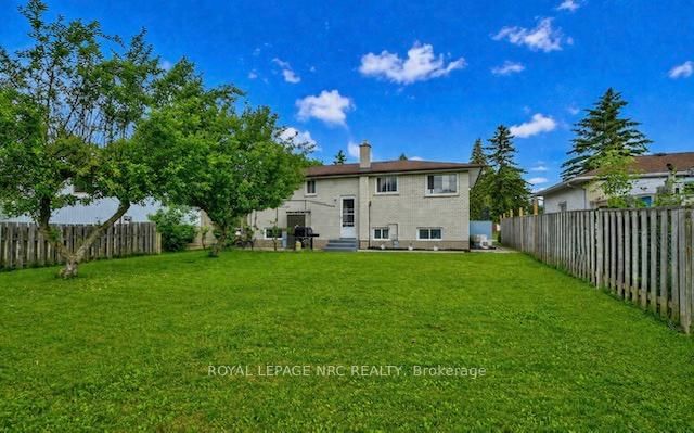 23 NORTHGATE Drive • Welland, ON photo 5