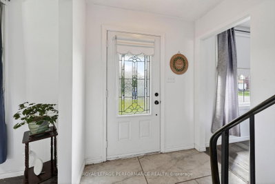 1824 Elgin Street • Cornwall, ON photo 4