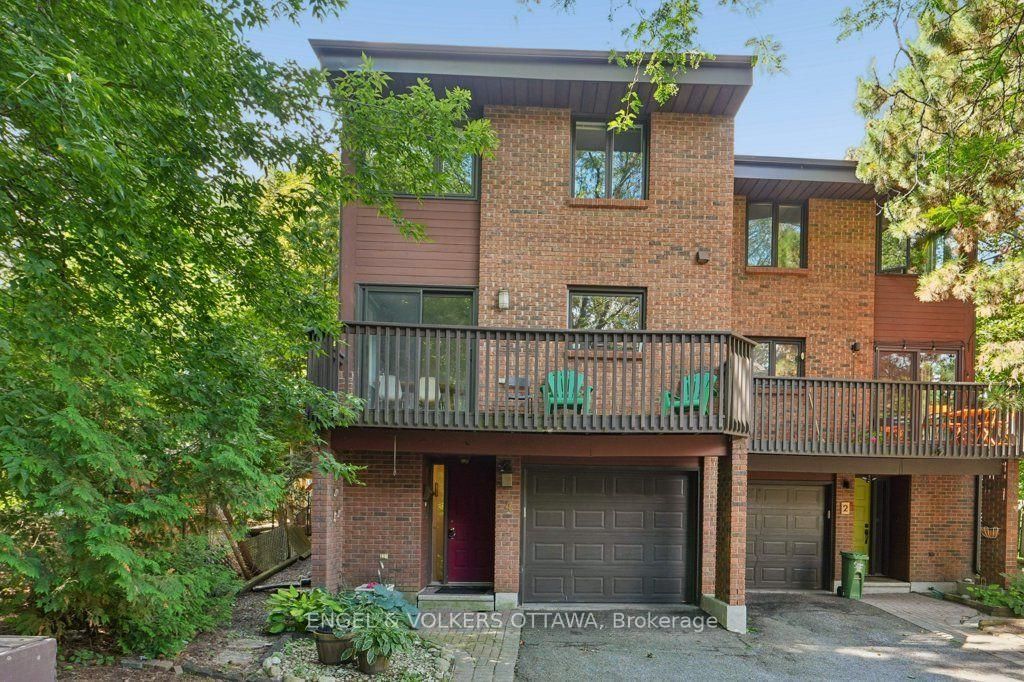 535 Hilson Avenue • #4 • Ottawa, ON photo 1