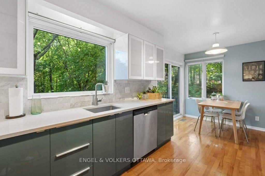 535 Hilson Avenue • #4 • Ottawa, ON photo 18