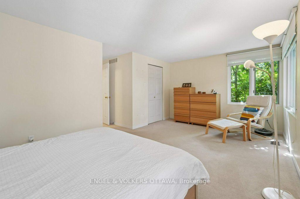 535 Hilson Avenue • #4 • Ottawa, ON photo 25