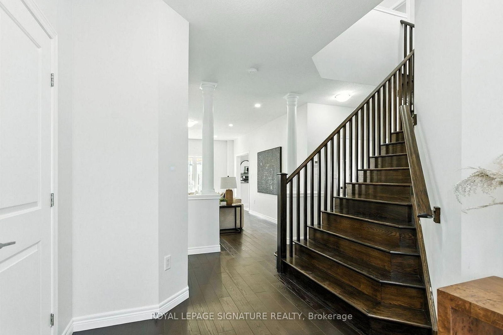 151 Royal Winter Drive • Hamilton, ON photo 4