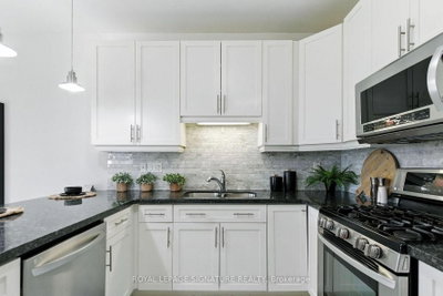 151 Royal Winter Drive • Hamilton, ON photo 9