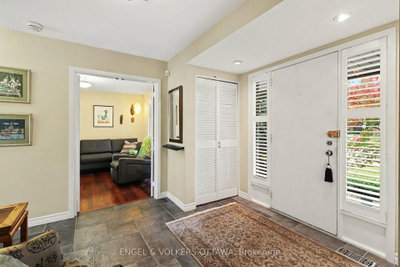 1941 Naskapi Drive • Ottawa, ON photo 8