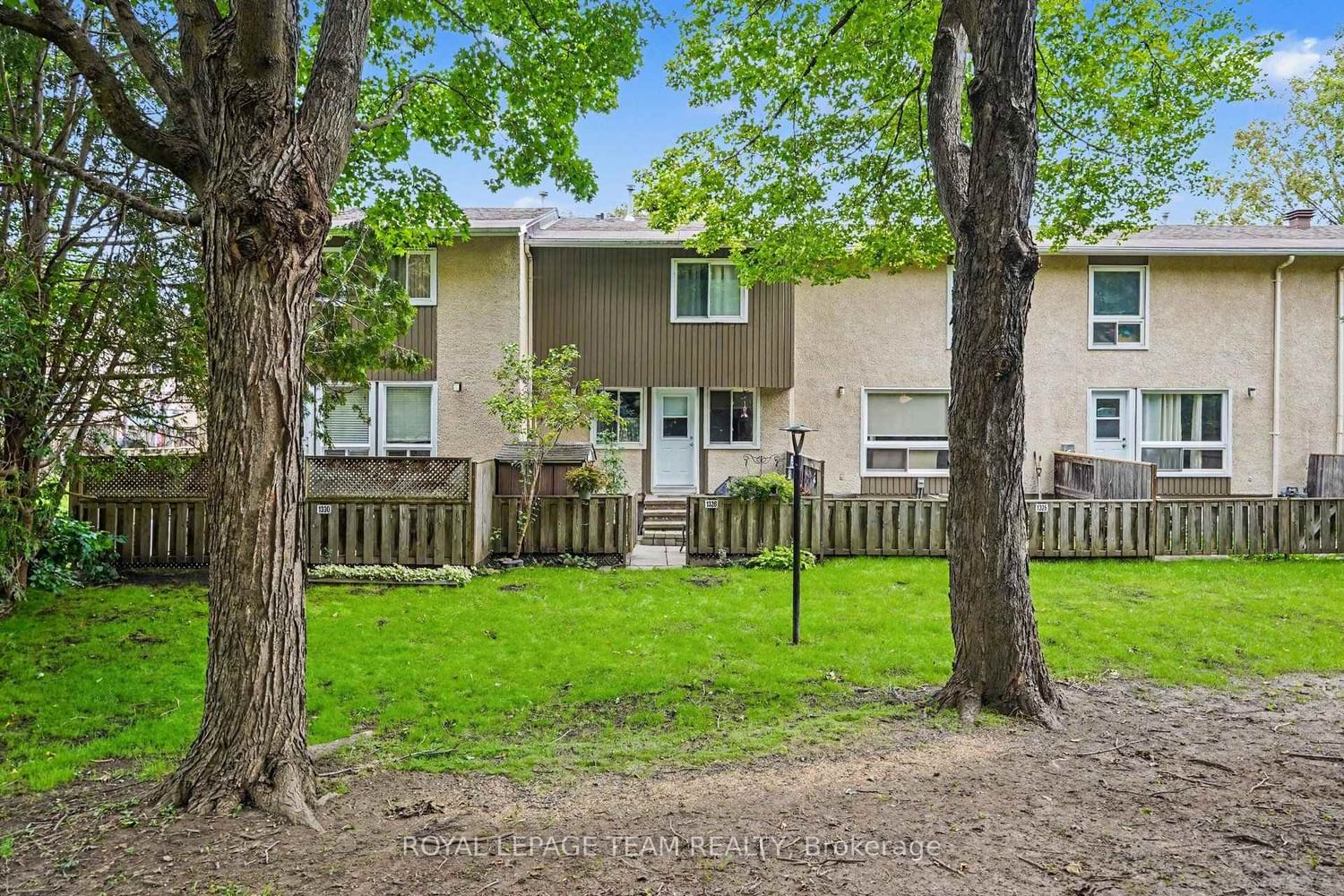 1328 Lassiter Terrace • #75 • Ottawa, ON photo 10