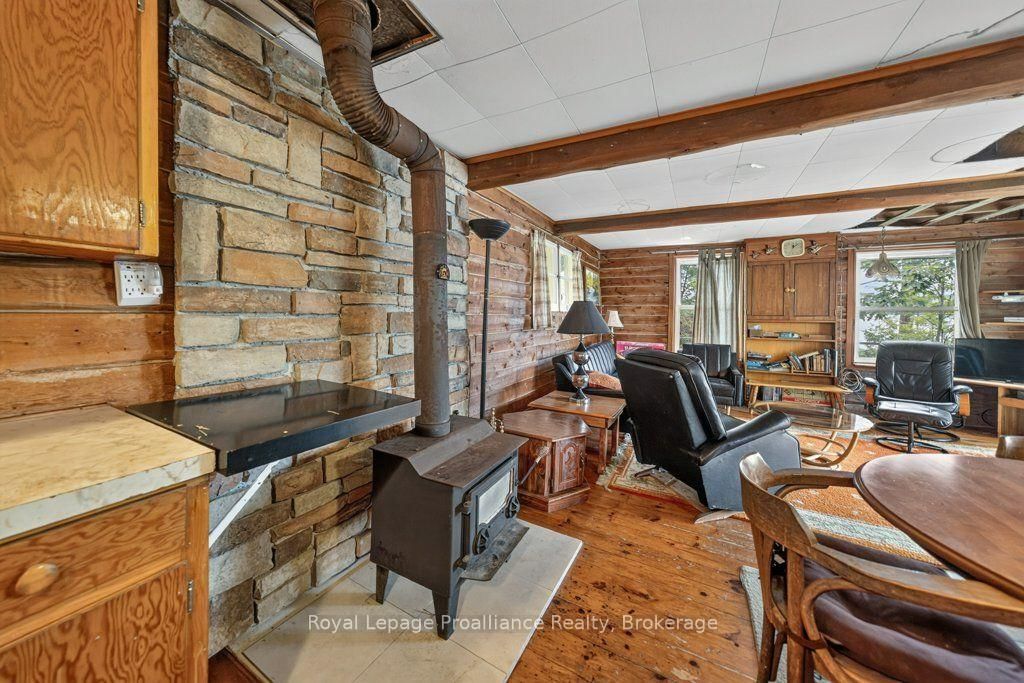 125 Mazinaw Lake Boat Access • Cloyne, ON photo 13
