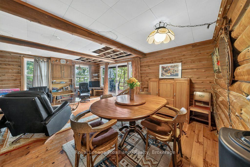 125 Mazinaw Lake Boat Access • Cloyne, ON photo 15