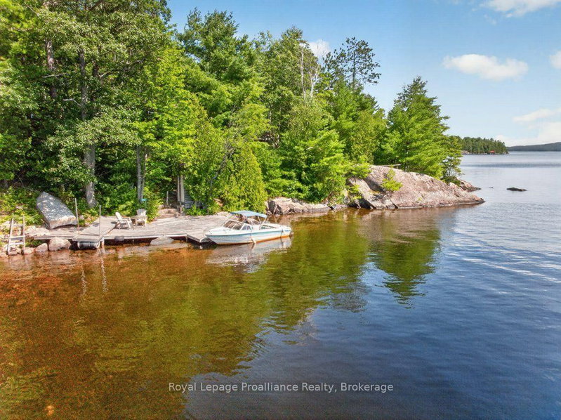 125 Mazinaw Lake Boat Access