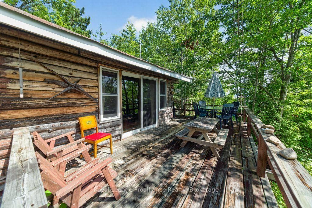 125 Mazinaw Lake Boat Access • Cloyne, ON photo 20