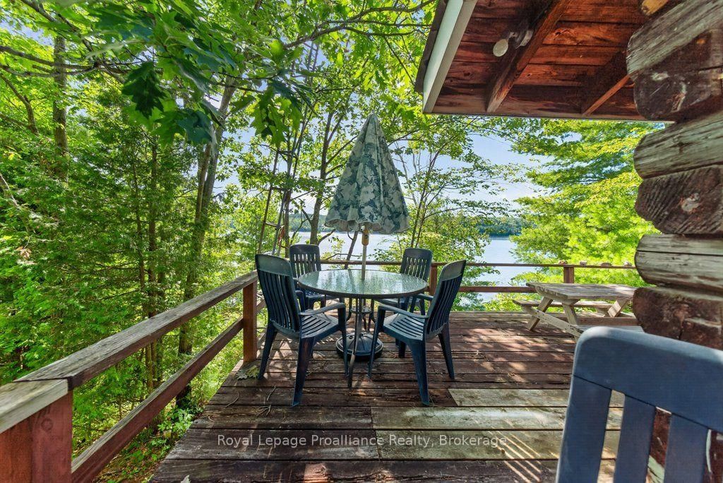 125 Mazinaw Lake Boat Access • Cloyne, ON photo 23
