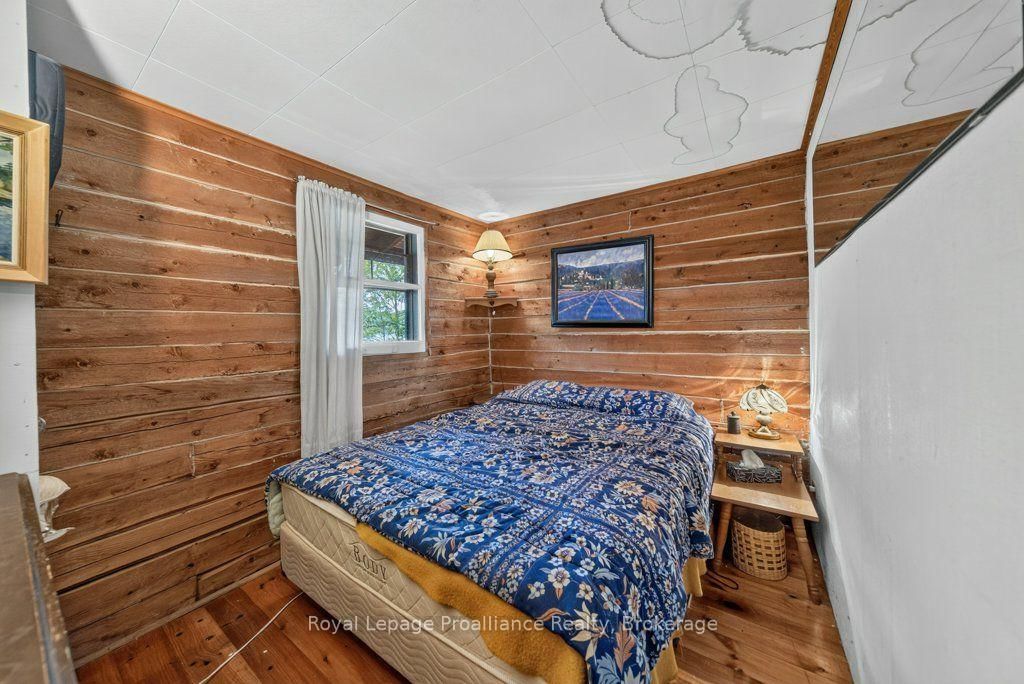 125 Mazinaw Lake Boat Access • Cloyne, ON photo 29