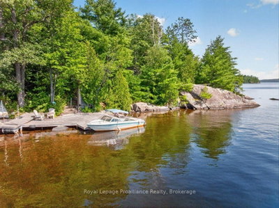125 Mazinaw Lake Boat Access • Cloyne, ON photo 3