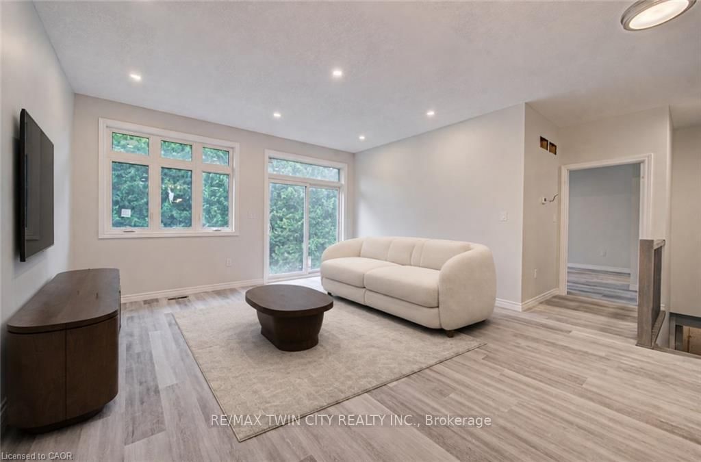 44 MAIN Street • #19 • East Zorra-Tavistock, ON photo 11