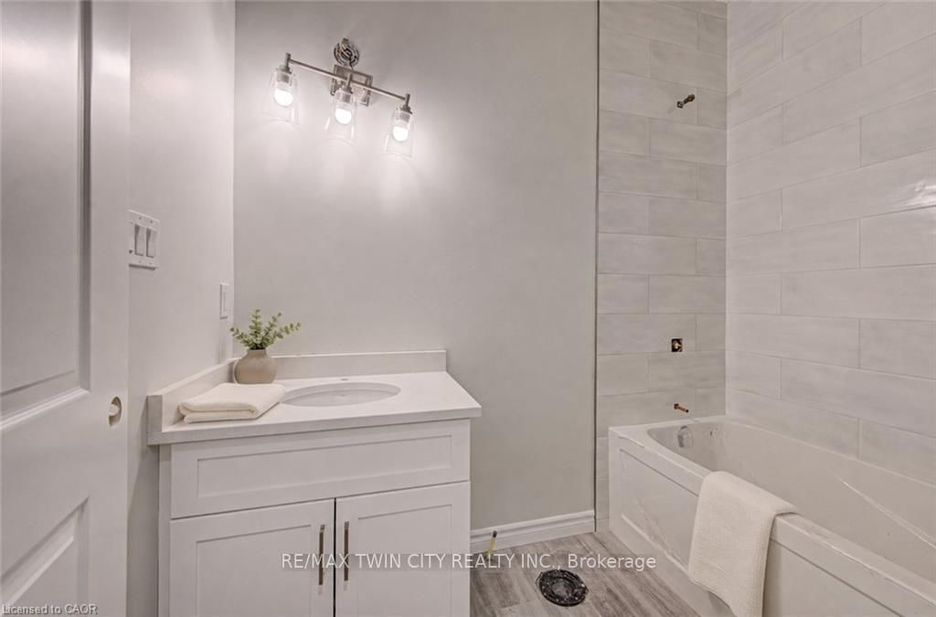 44 MAIN Street • #19 • East Zorra-Tavistock, ON photo 14