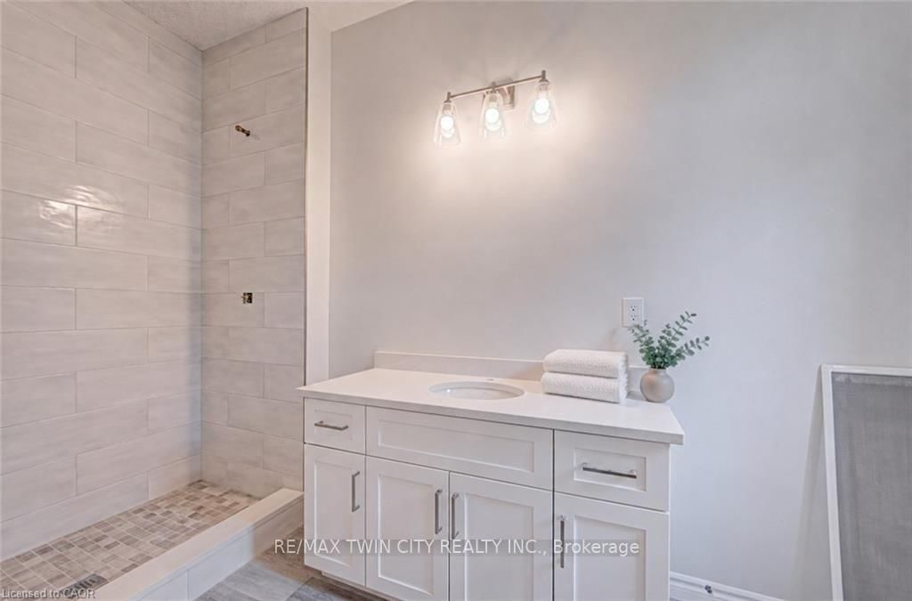 44 MAIN Street • #19 • East Zorra-Tavistock, ON photo 17