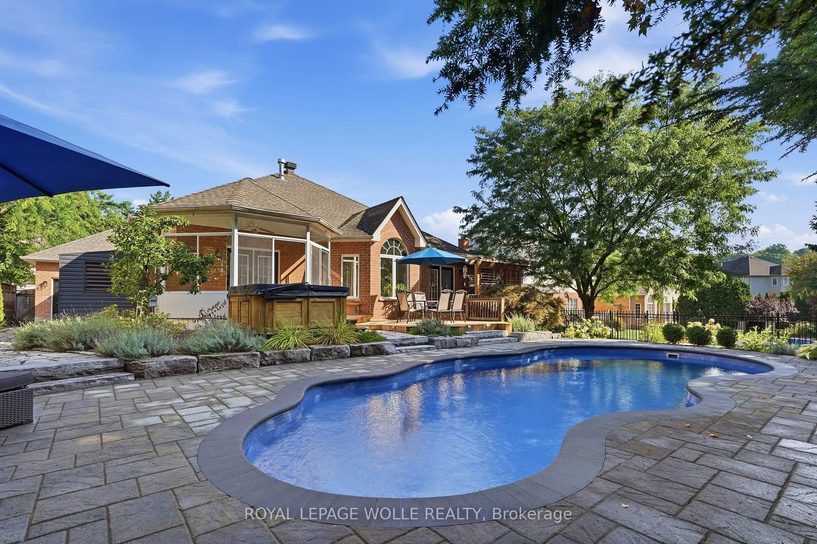 51 Autumn Ridge Trail • Kitchener, ON photo 39