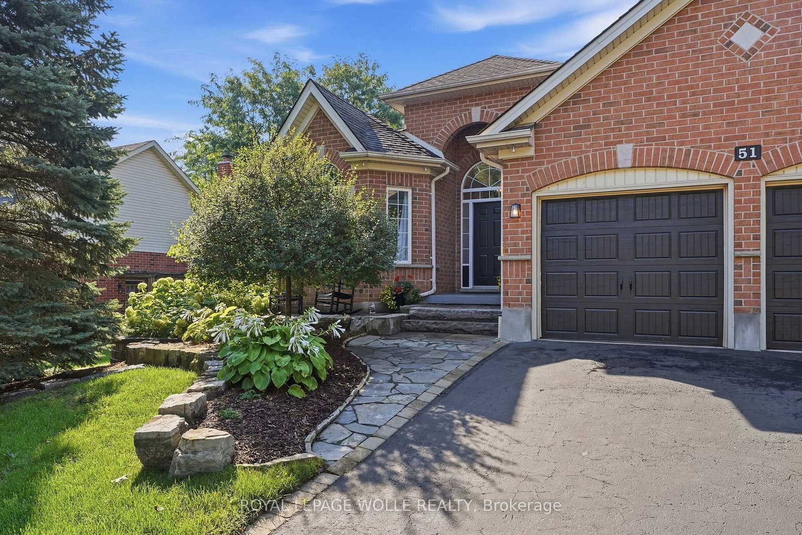 51 Autumn Ridge Trail • Kitchener, ON photo 4