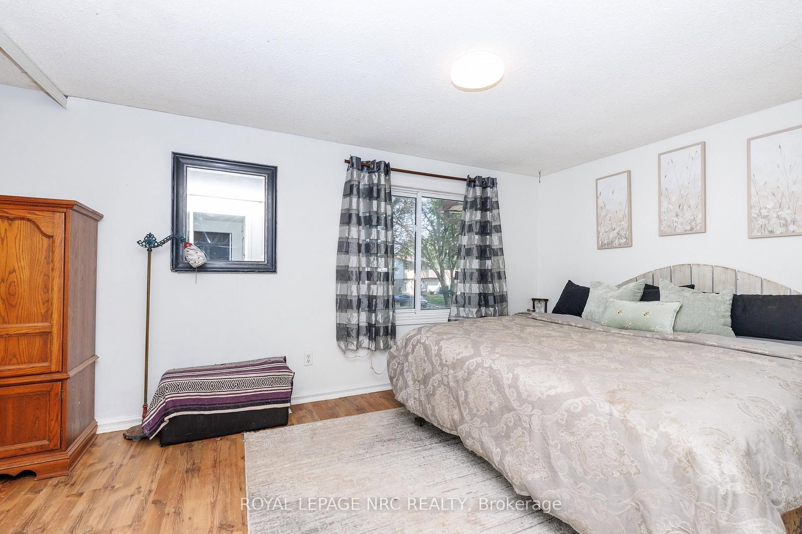 6562 HARMONY Avenue • Niagara Falls, ON photo 11