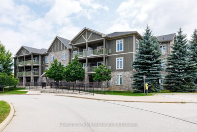 27 Beaver Street • #208 • Blue Mountains, ON photo 3