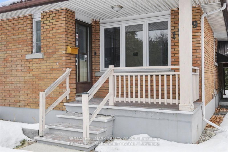 1299 Evans Blvd photo 4