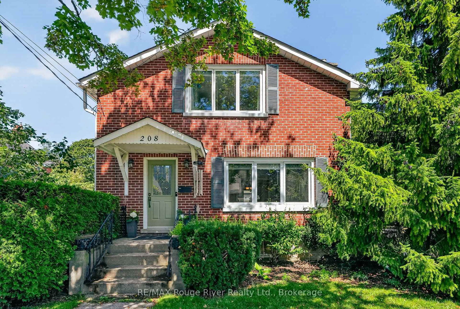 208 Albert Street • Cobourg, ON photo 4