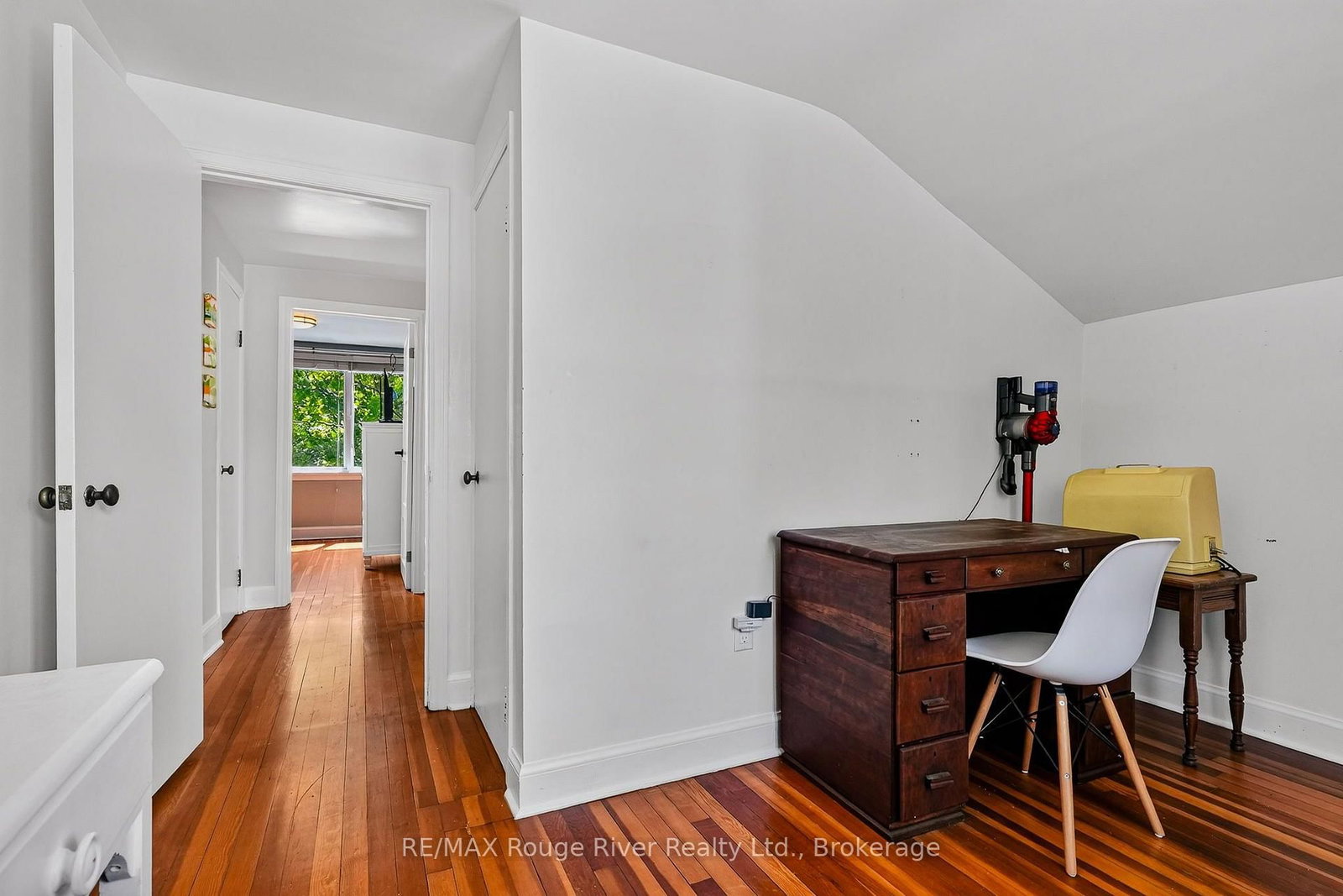 208 Albert Street • Cobourg, ON photo 40