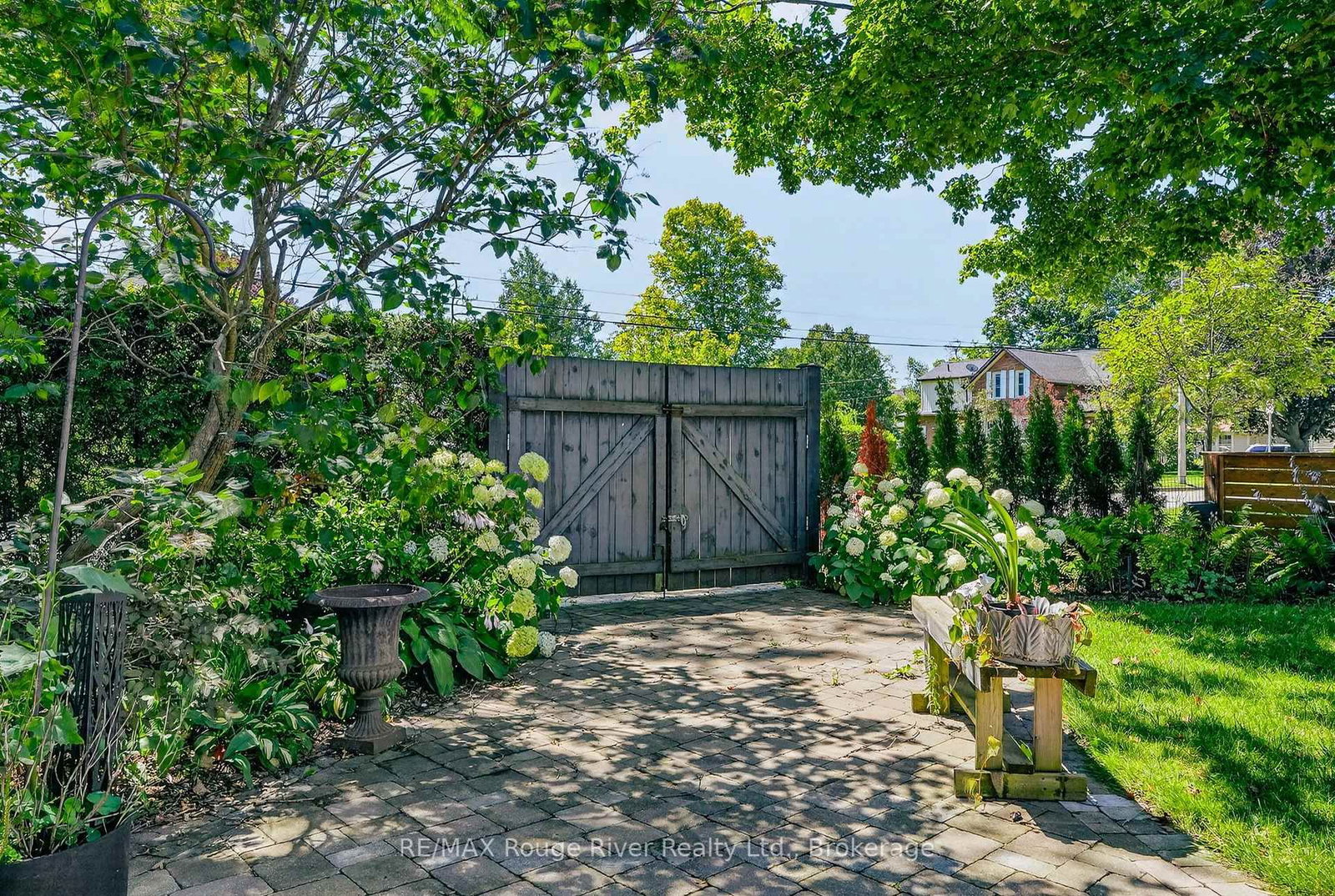 208 Albert Street • Cobourg, ON photo 45