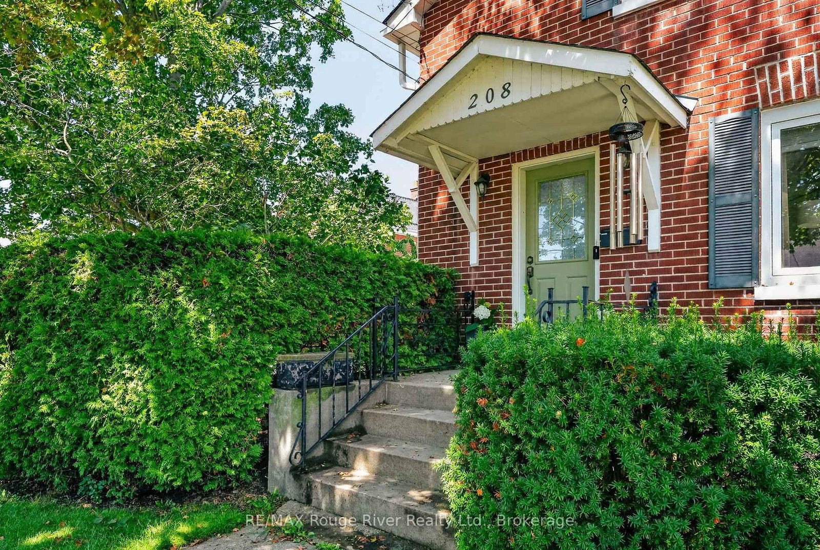 208 Albert Street • Cobourg, ON photo 5