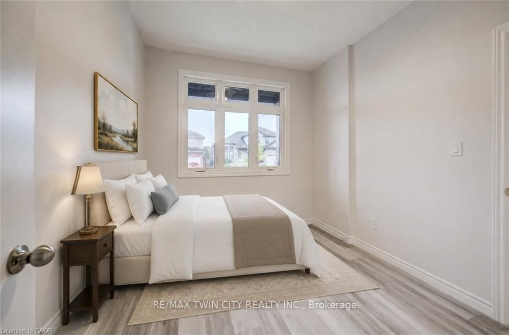 48 MAIN Street E • East Zorra-Tavistock, ON photo 17