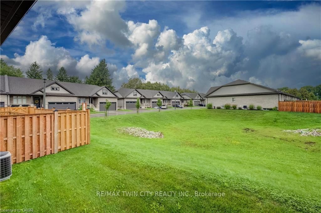 48 MAIN Street E • East Zorra-Tavistock, ON photo 24