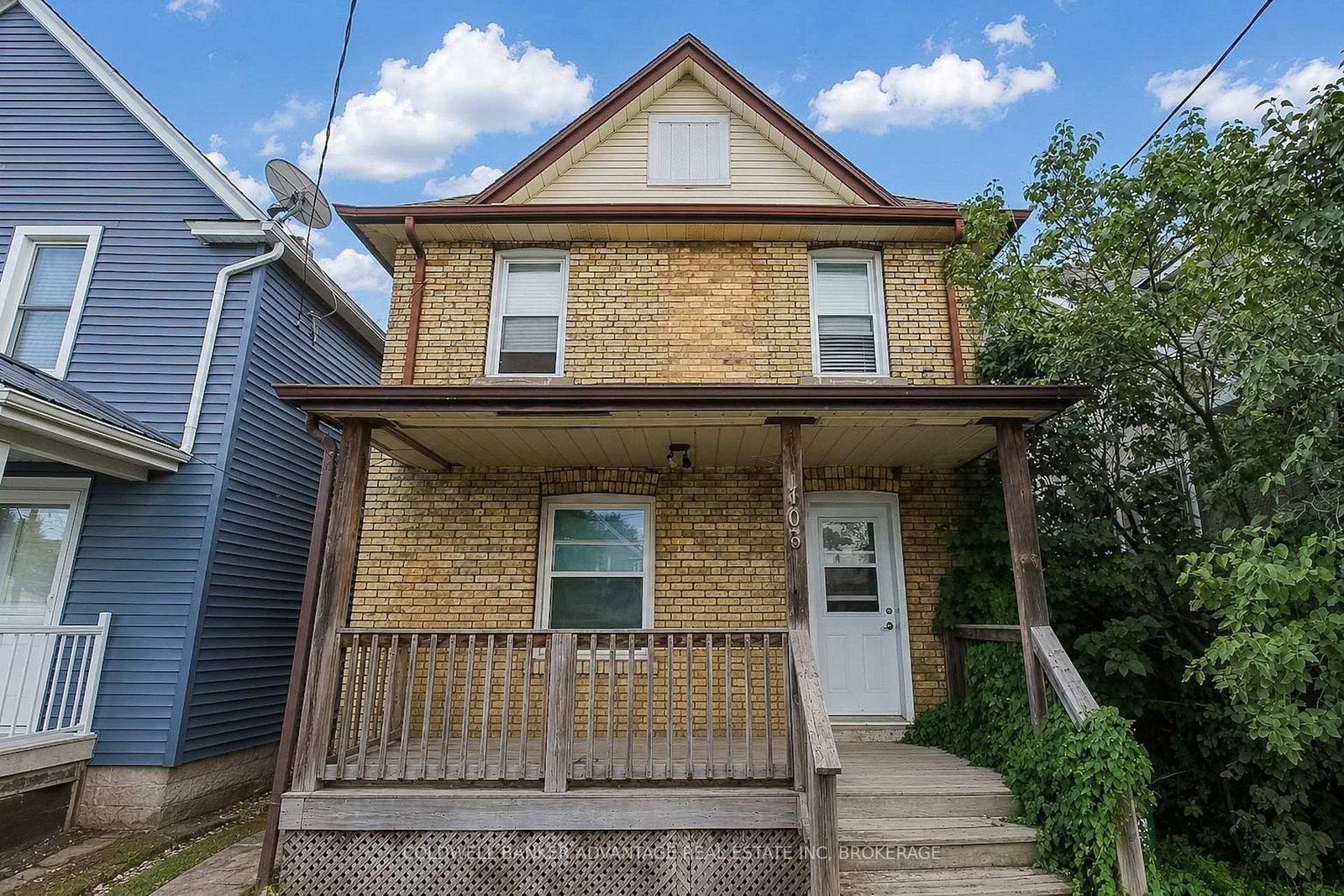 305 Burgar Street • Welland, ON photo 1