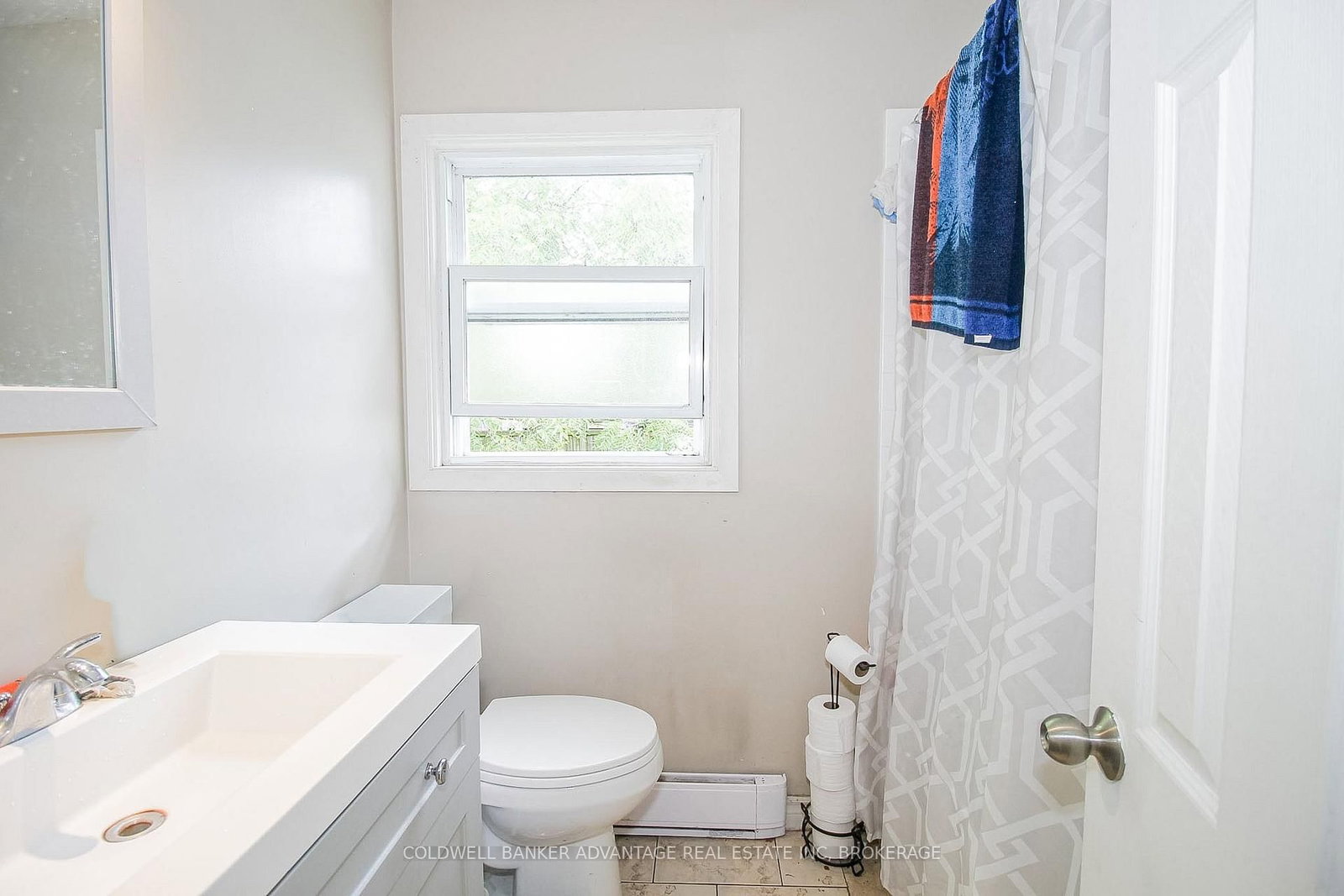 305 Burgar Street • Welland, ON photo 13