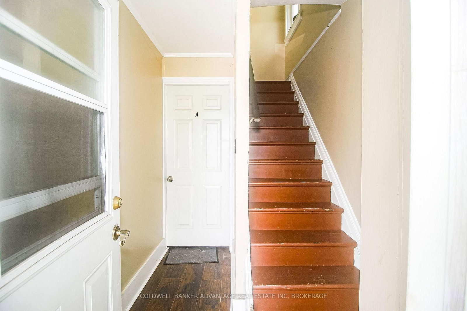 305 Burgar Street • Welland, ON photo 15