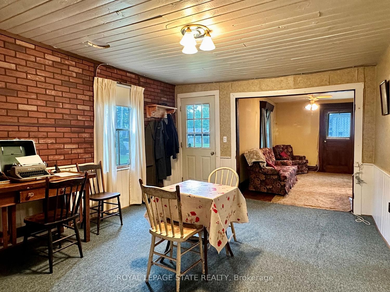 305 North Cayuga Street W • Haldimand, ON photo 16
