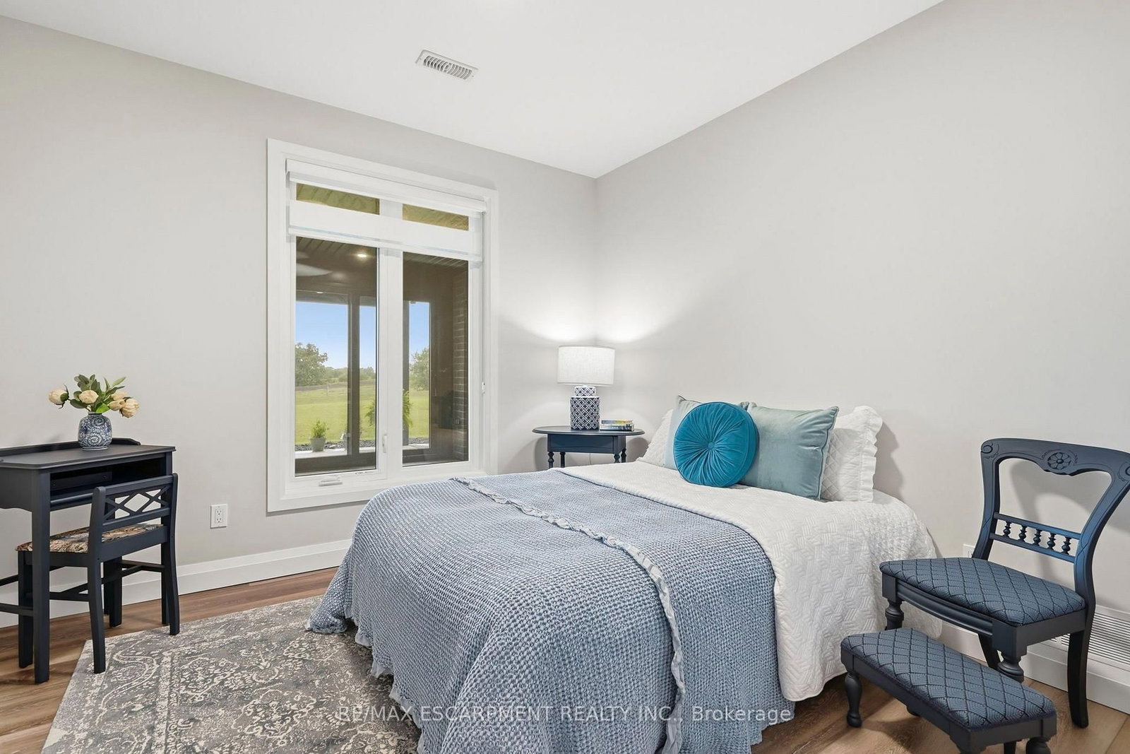 14 Hudson Drive • Brantford, ON photo 34
