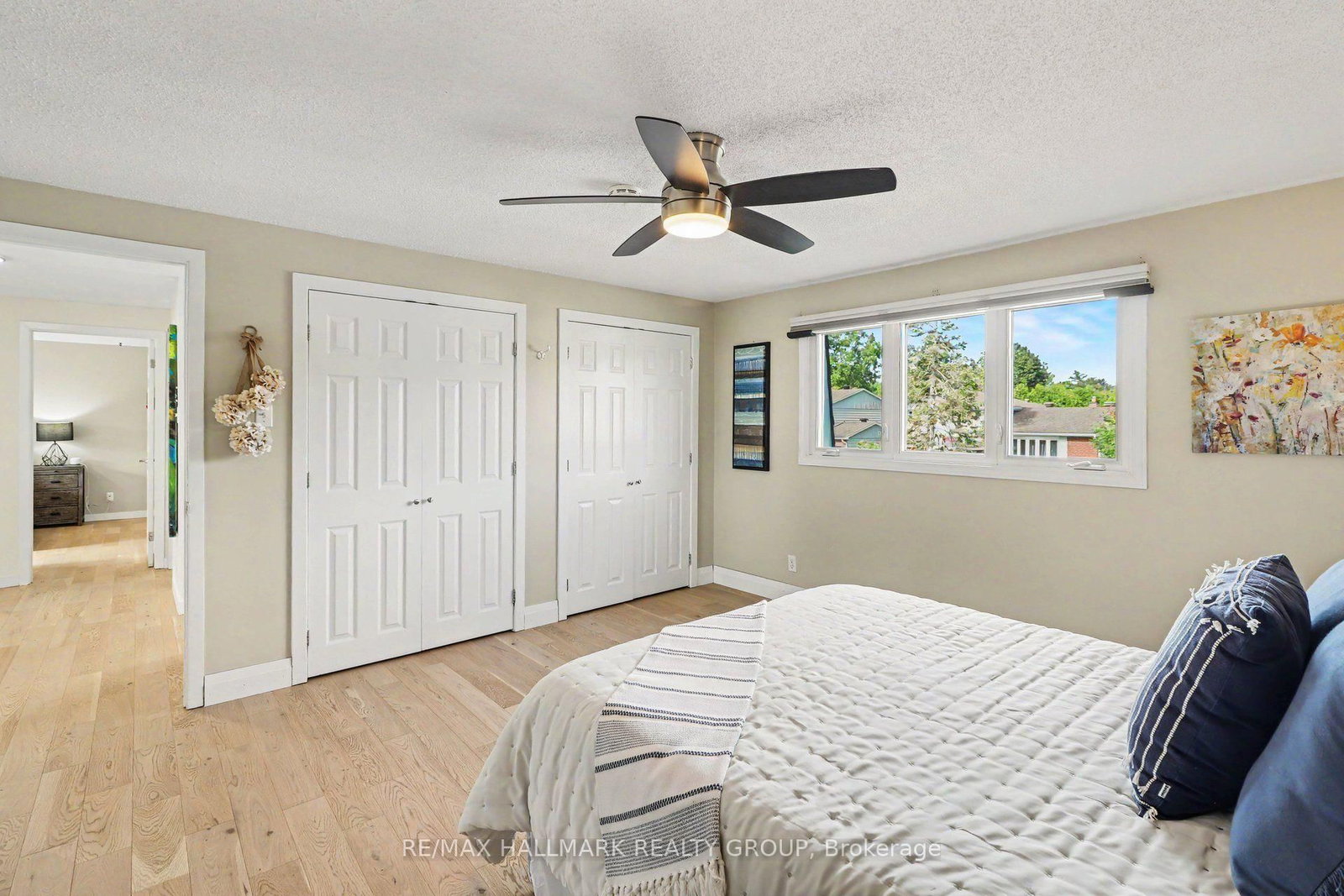 60 Woodburn Drive • Ottawa, ON photo 19