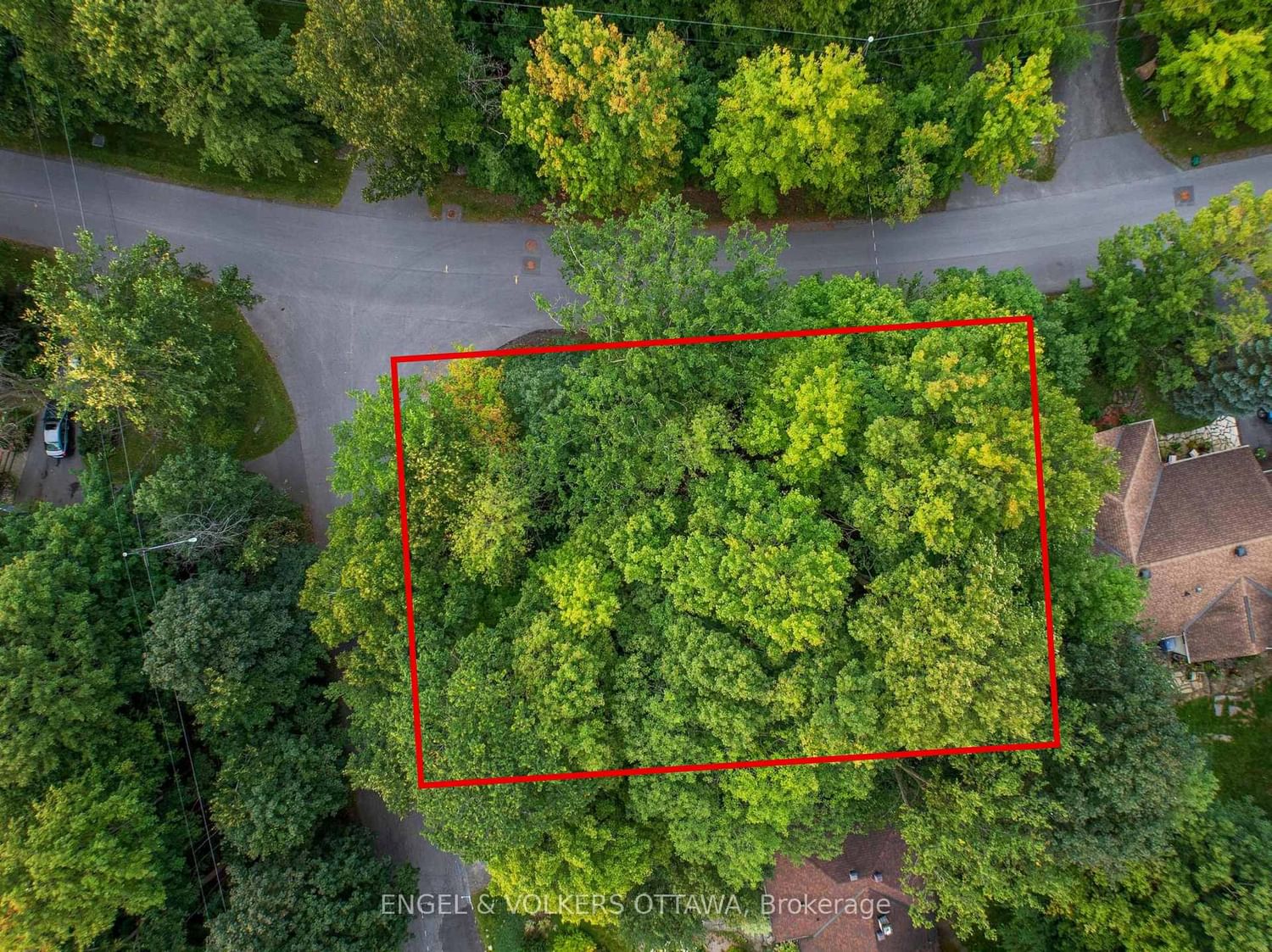 8 Davidson Drive • Ottawa, ON photo 5