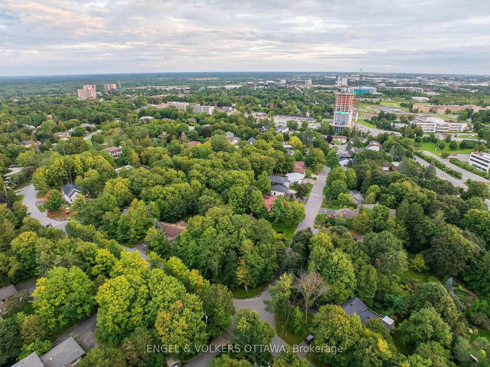 8 Davidson Drive • Ottawa, ON photo 9