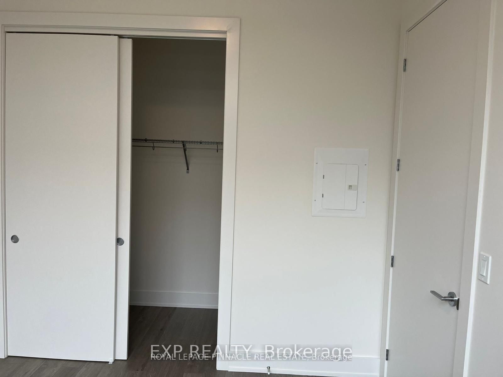 212 KING WILLIAM Street • #1405 • Hamilton, ON photo 18