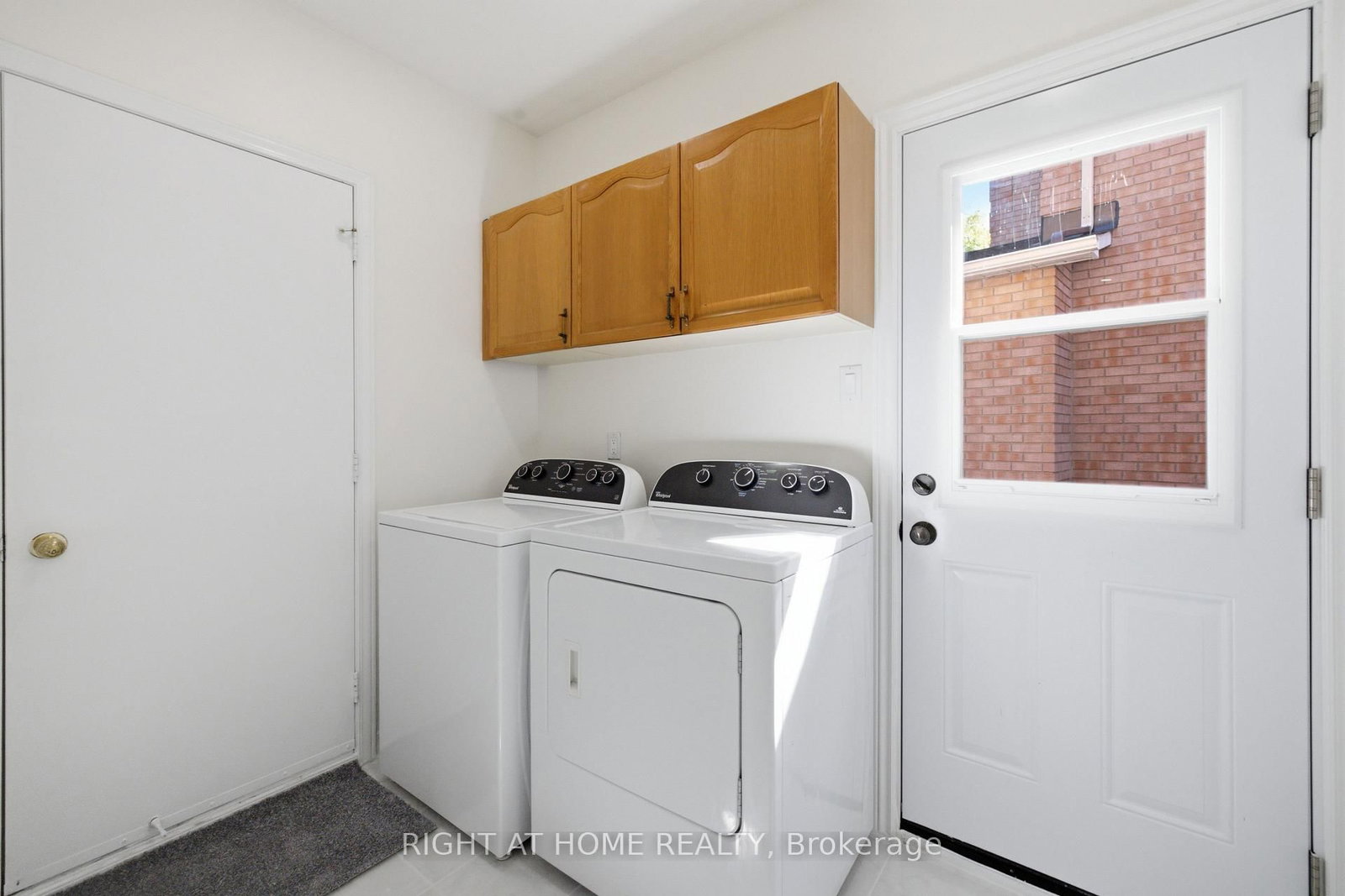 34 Cellini Court • Ottawa, ON photo 11