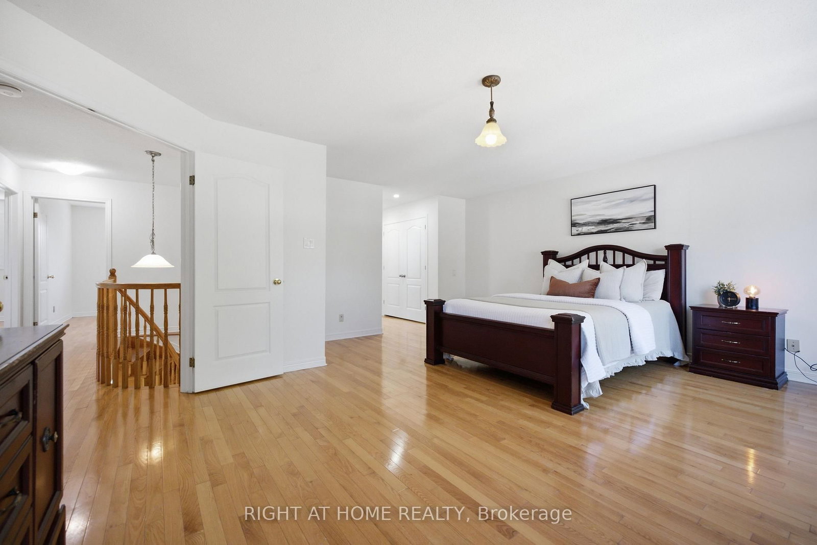 34 Cellini Court • Ottawa, ON photo 12