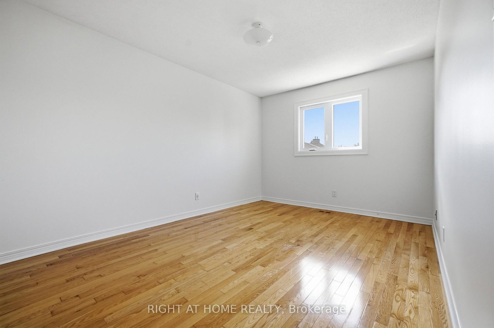 34 Cellini Court • Ottawa, ON photo 16